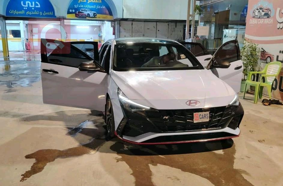 هیوندای ئەلەنترا